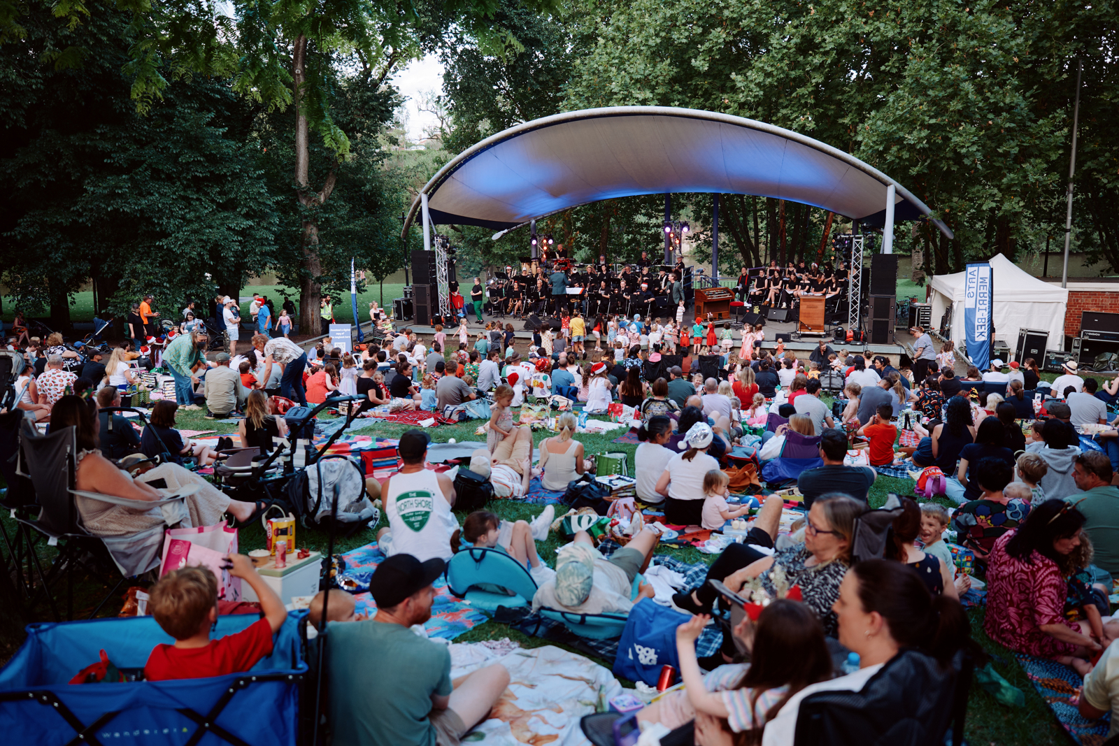 Carols by the Lake 2025