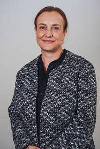 Portrait image of Sue Vujcevic